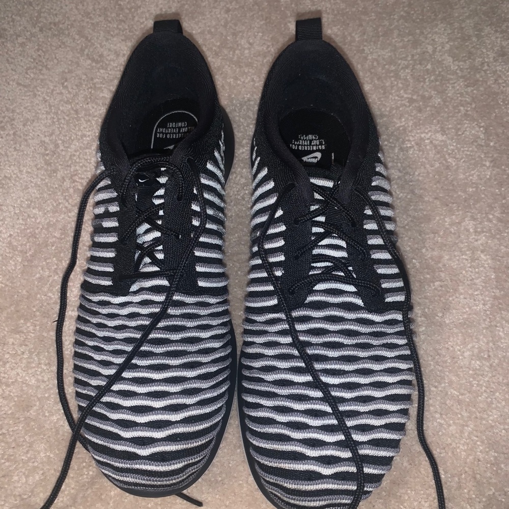 Nike Roshe Two FlyKnit shoes 8.5